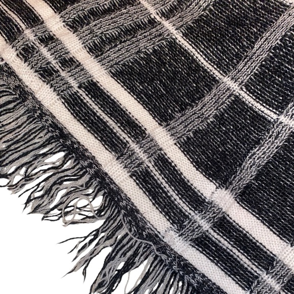 FADED GLORY Plaid Hooded Long Duster Fringed Cardigan BLK/WHT/GRY Size LG 12-14 - Picture 4 of 7